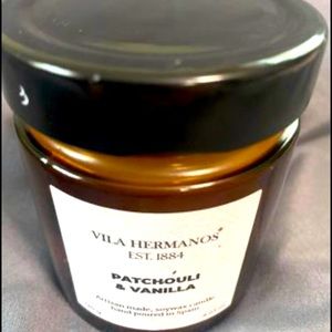 Vila Hermanos ( EST.1884) Pachouli and Vanilla Candle